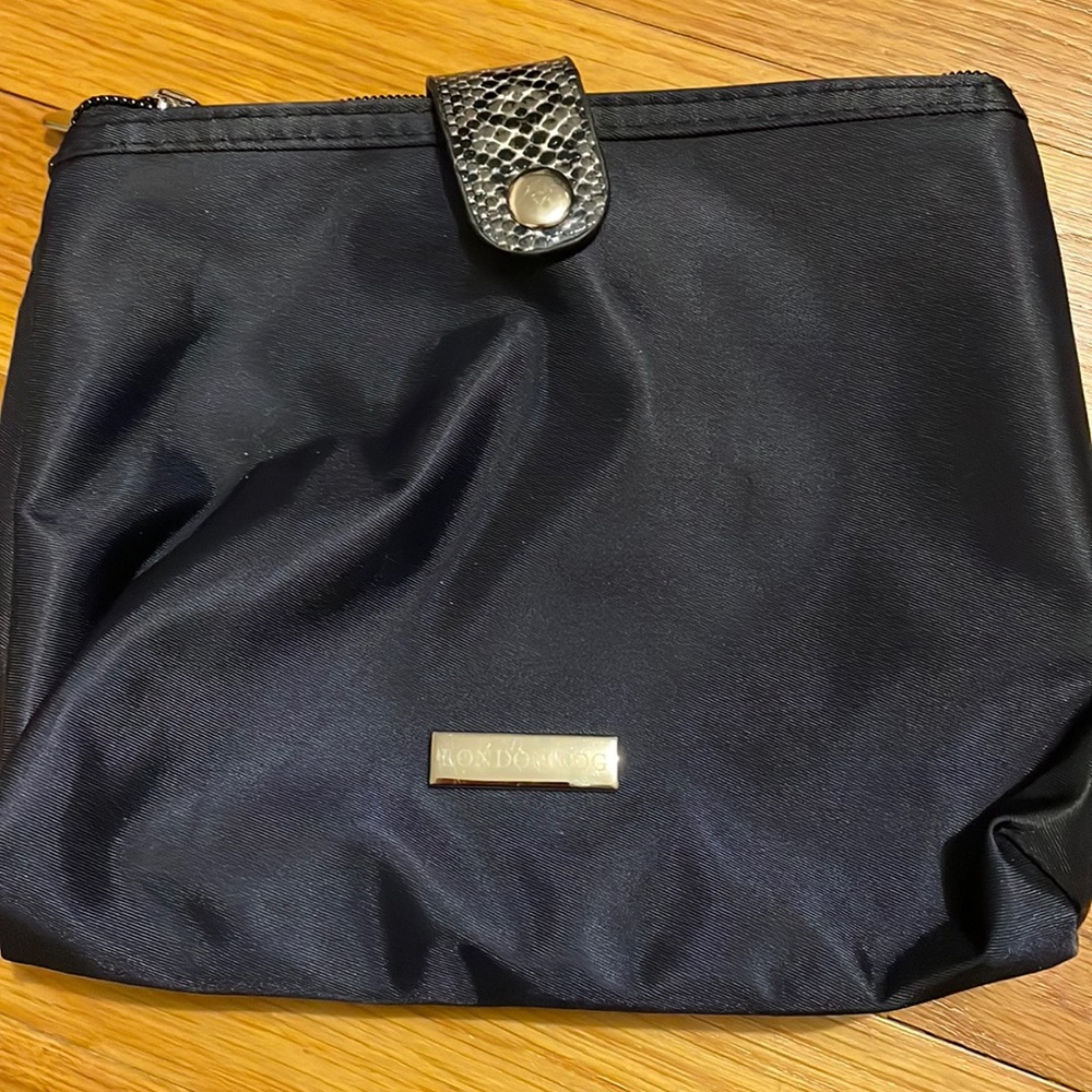 Never been used London Fog toiletry case